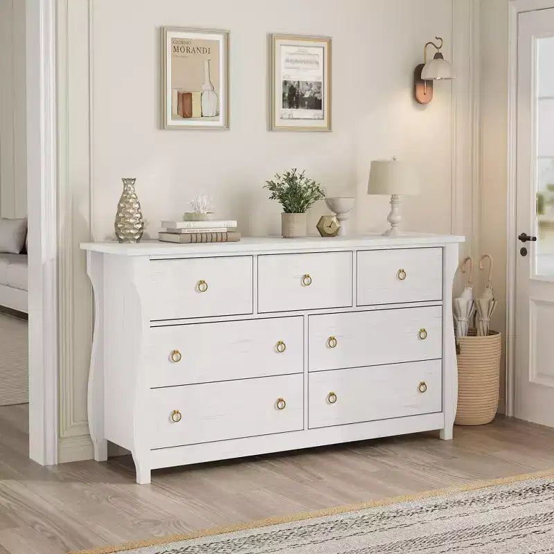 Commode à 6/7 tiroirs - Commode haute de style bohème avec pieds incurvés, accents en rotin et rangement autoportant pour salon, chambre à coucher, entrée