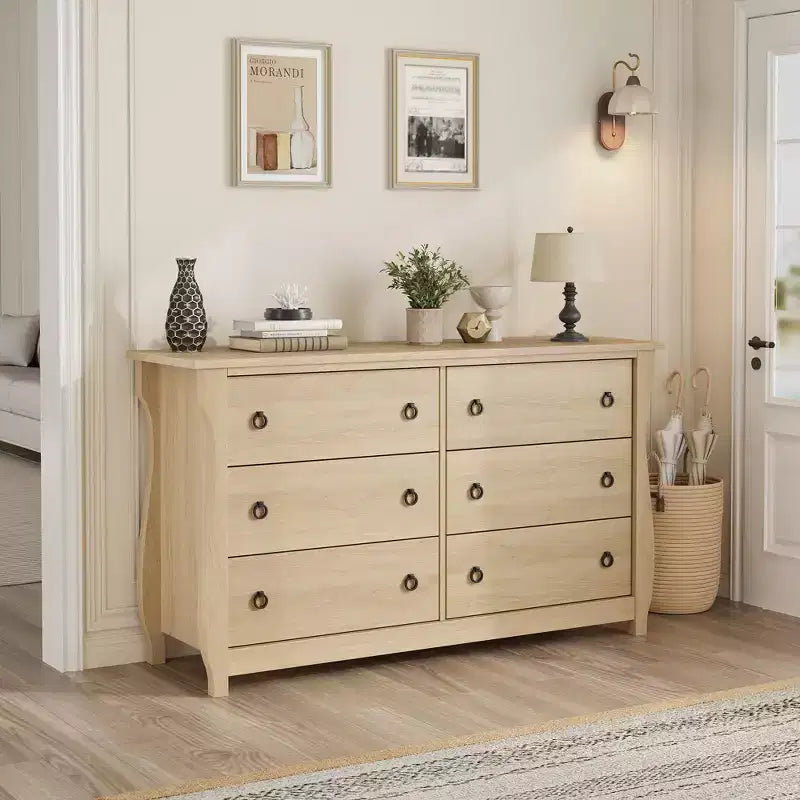 Commode à 6/7 tiroirs - Commode haute de style bohème avec pieds incurvés, accents en rotin et rangement autoportant pour salon, chambre à coucher, entrée