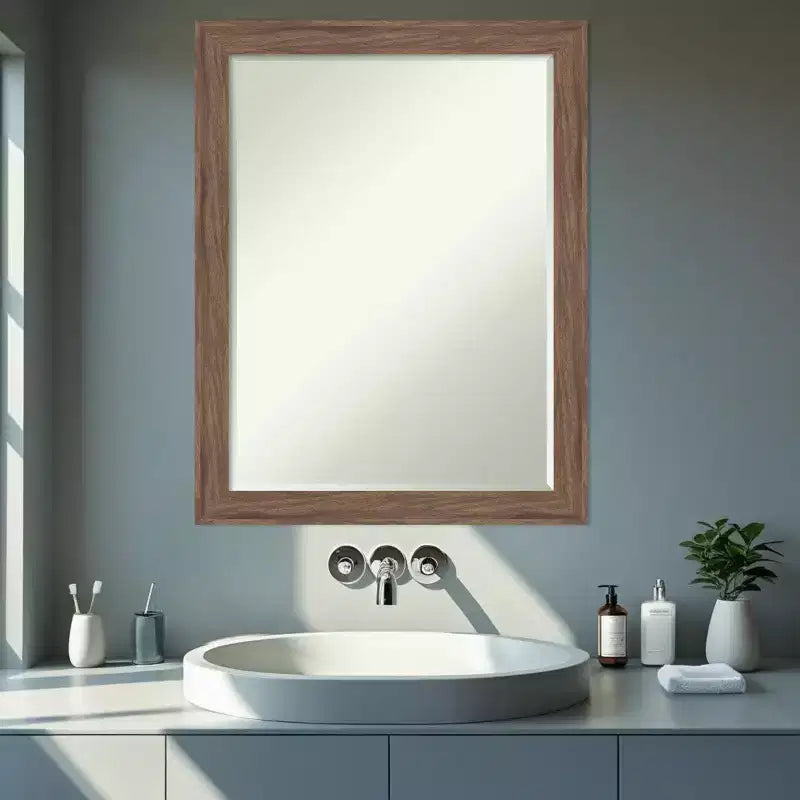 Miroir mural de salle de bain biseauté étroit petite, brun moyen 27,25 x 21,25 po