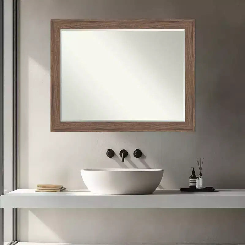 Miroir mural de salle de bain biseauté étroit petite, brun moyen 27,25 x 21,25 po