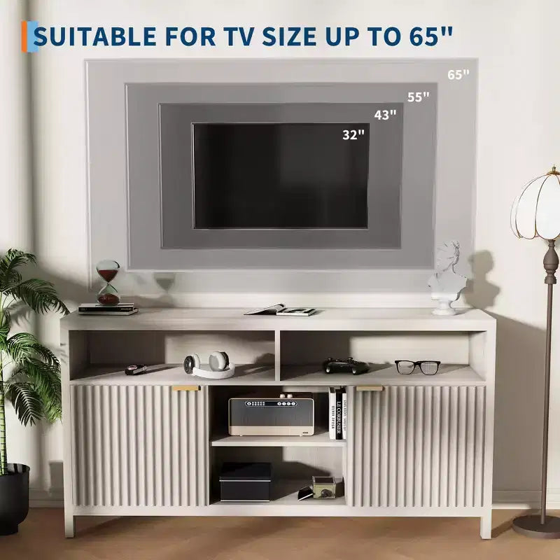 Meuble TV cannelé de 59 po pour téléviseurs jusqu'à 65 po, meuble de divertissement moderne du milieu du siècle avec panneaux ondulés et étagères ouvertes, console multimédia en bois pour chambre à coucher